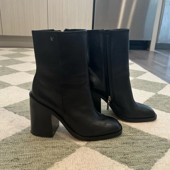 Larroude Mini Ricky Boot - Picture 2 of 4